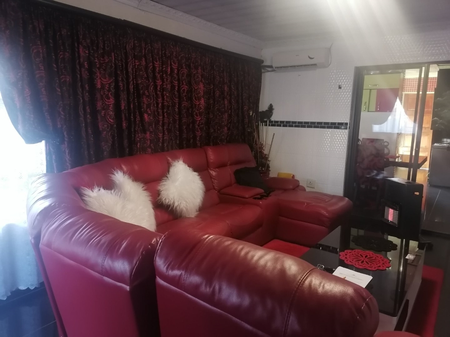 3 Bedroom Property for Sale in Grasslands Free State